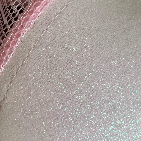 NWOT-GLITTER PONYTAIL TRUCKER HAT LIGHT PINK - Picture 7 of 14